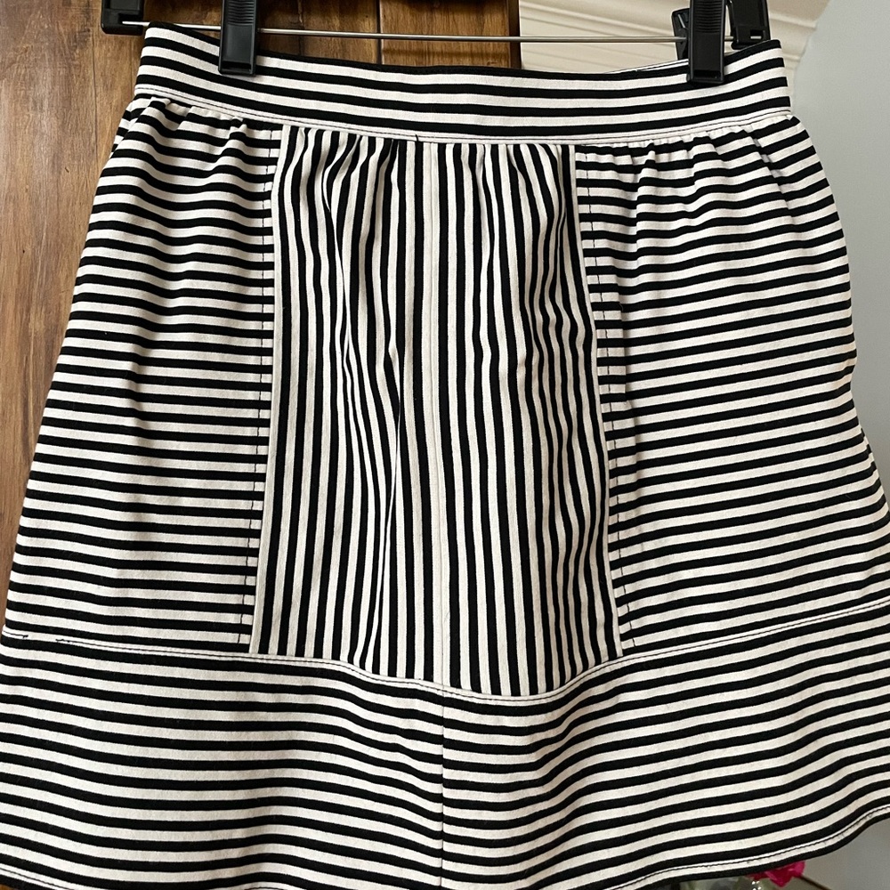 Madewell blac/white stripped skirt